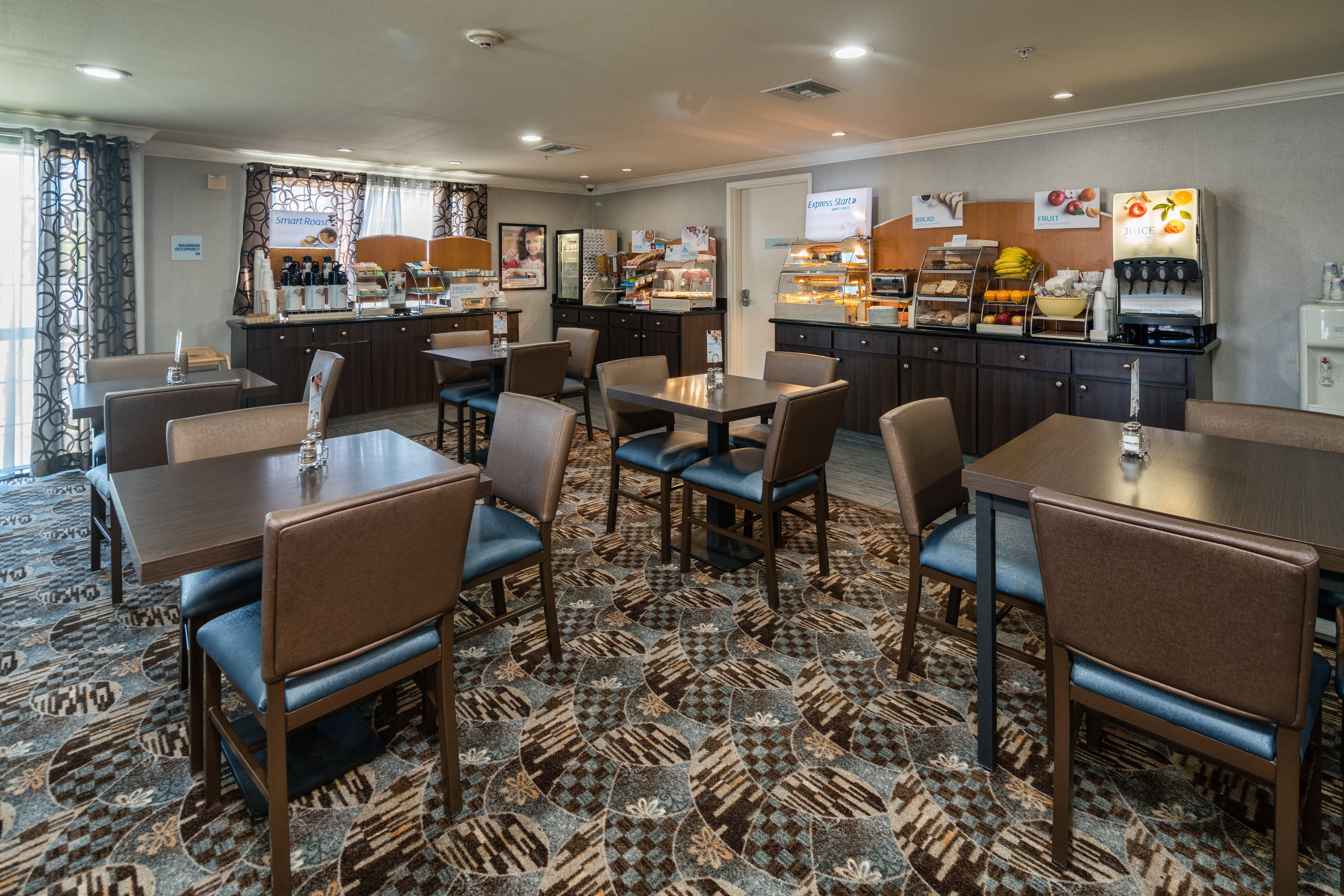 Holiday Inn Express & Suites Santa Clara By Ihg Εξωτερικό φωτογραφία