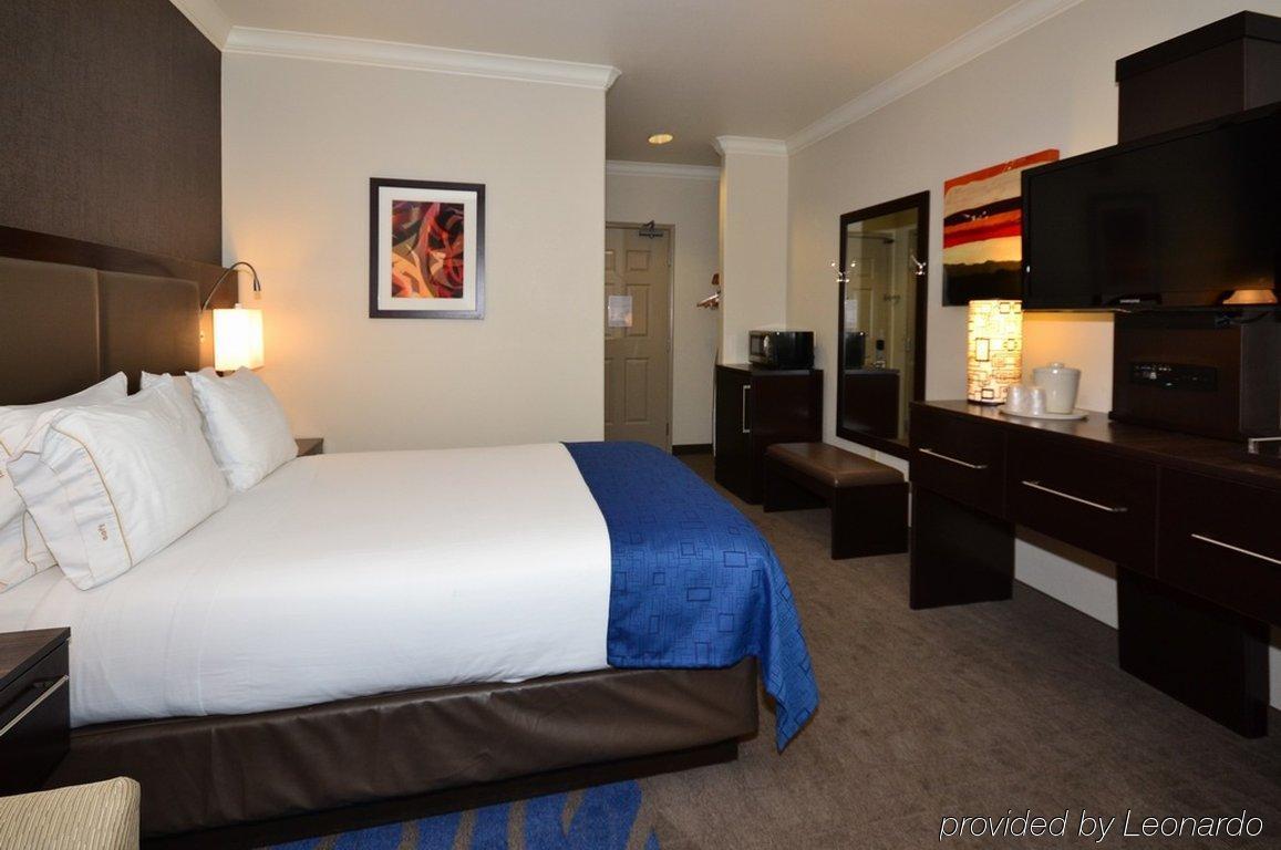 Holiday Inn Express & Suites Santa Clara By Ihg Δωμάτιο φωτογραφία